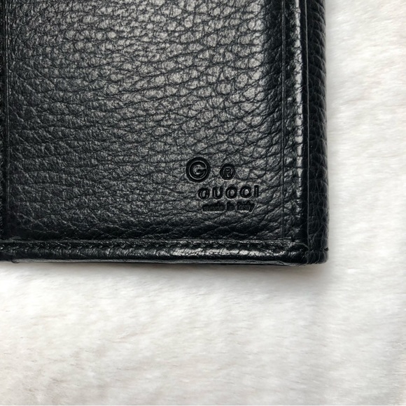 Gucci Authentic Black GG Studded Interlocking Leather Wallet - Picture 5 of 17
